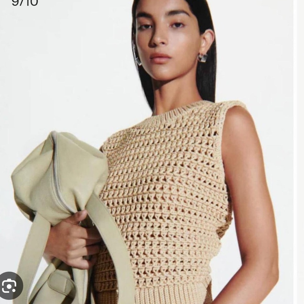 COS Chunky Open Knit Sweater Vest